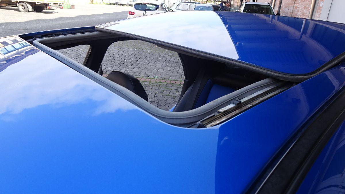 SUBARU - Impreza - 2.0 WRX LIVREA 555