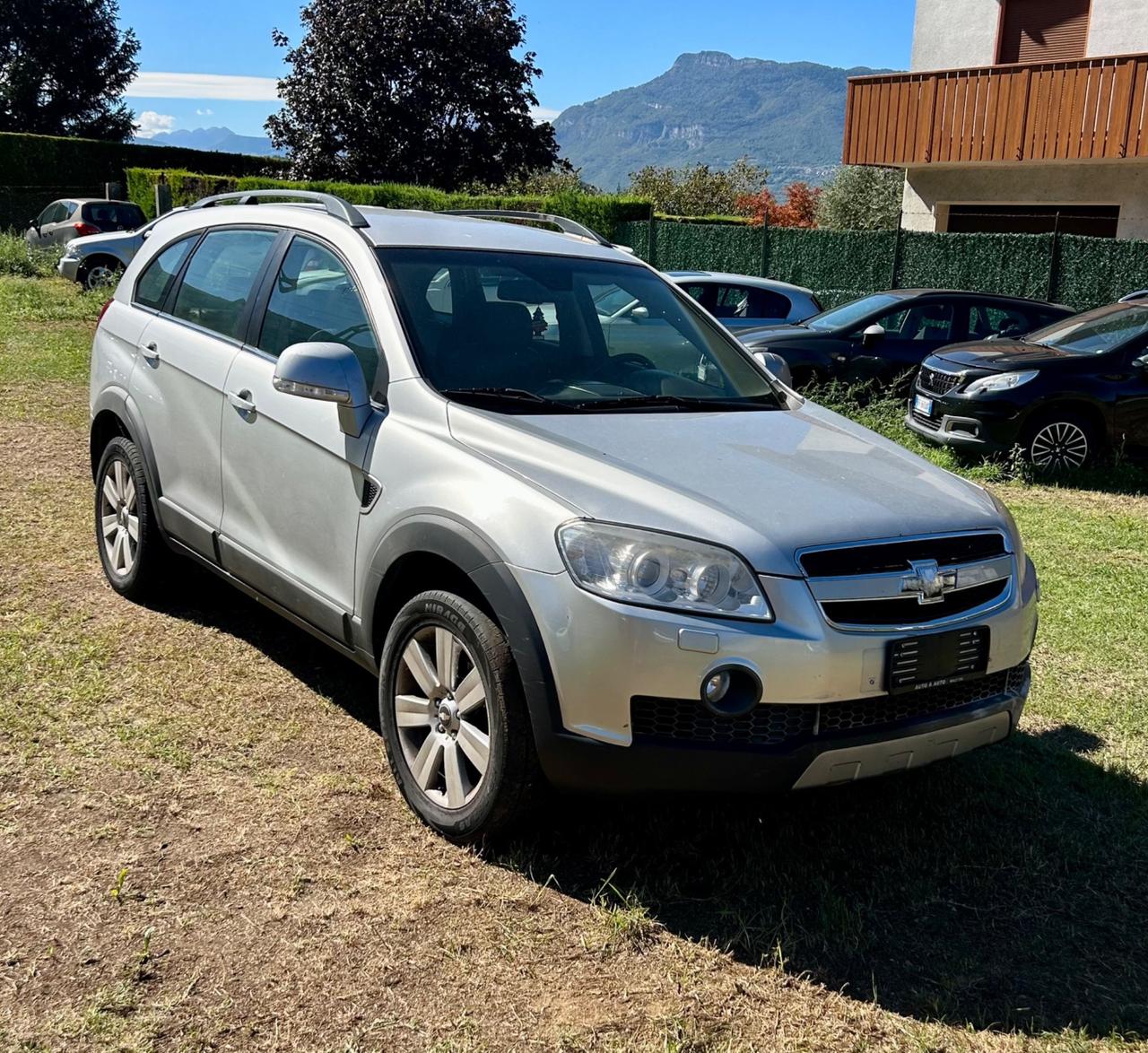 Chevrolet Captiva 2.0 4WD LTZ SOLO EXPORT