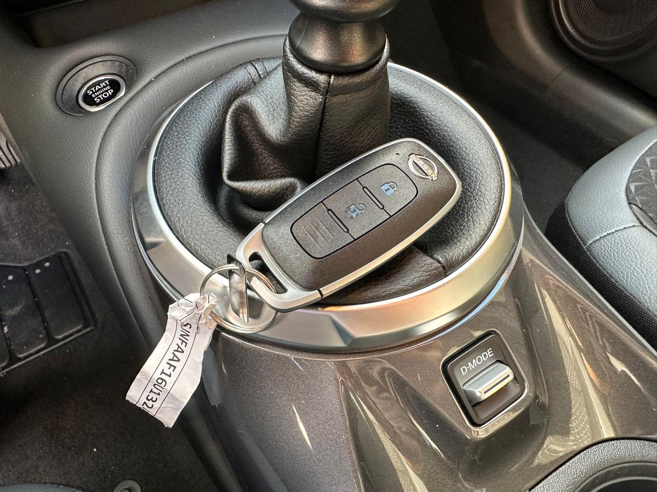 Nissan Juke 1.0 DIG-T 114 CV N-Connecta
