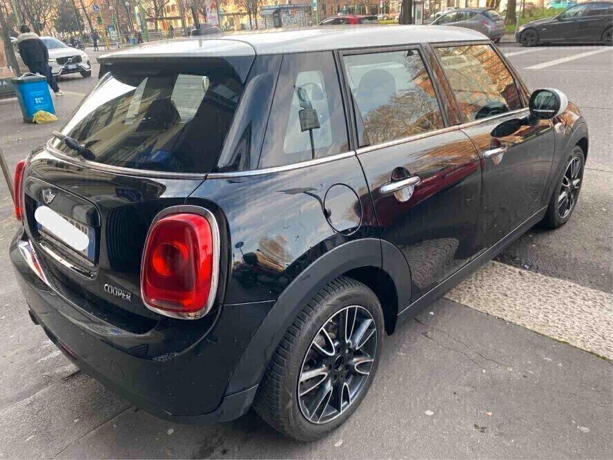 Mini 1.5 Cooper Hype automatica navigatore 5 PORTE