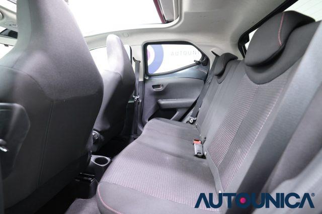 TOYOTA Aygo CONNECT 1.0 VVT-I 72 CV 5 PORTE X-WAVE CABRIO