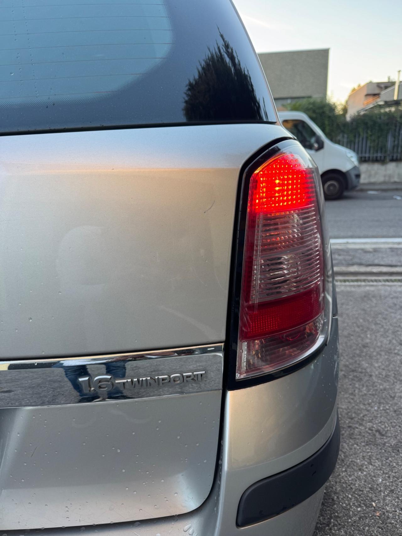 Opel Astra 1.6 T 16V Station Wagon Cosmo