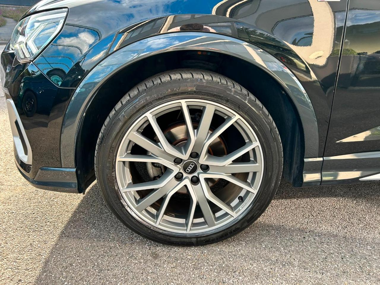 Audi Q3 Sportback 35 2.0 tdi S line edition s-tronic