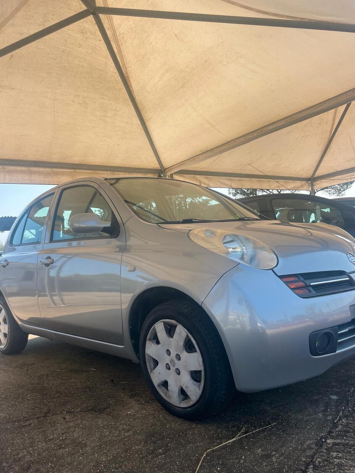 Nissan Micra 1.0 Uni Pro Rate