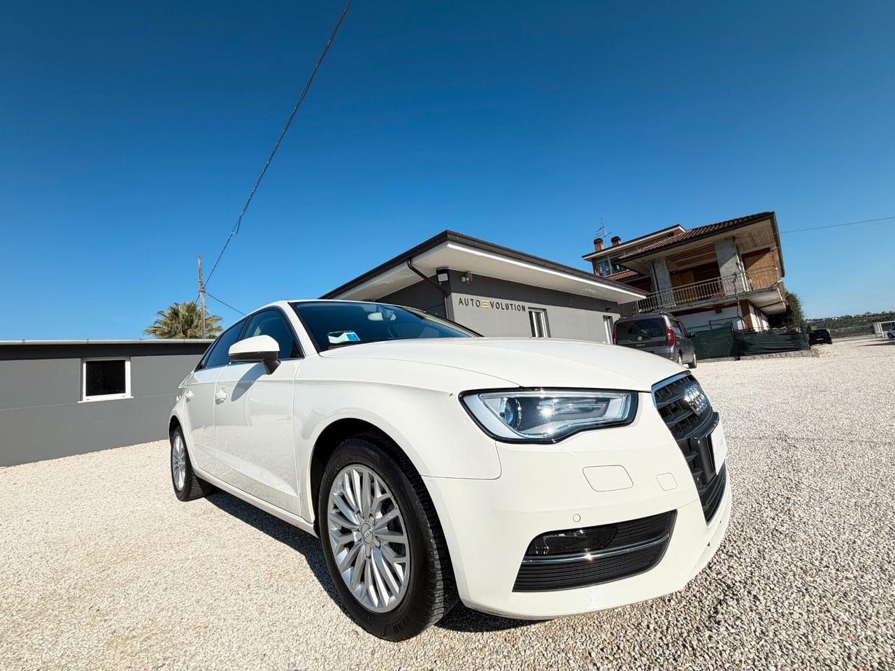 Audi A3 Sportback 1.6 TDI 105 cv 125.450 km unico proprietario