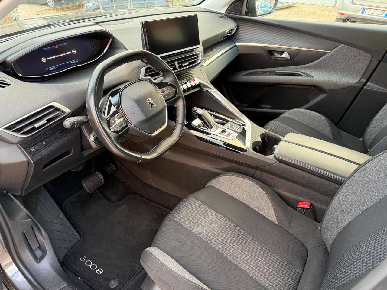 Peugeot 3008 BlueHDi 130 S&S Active