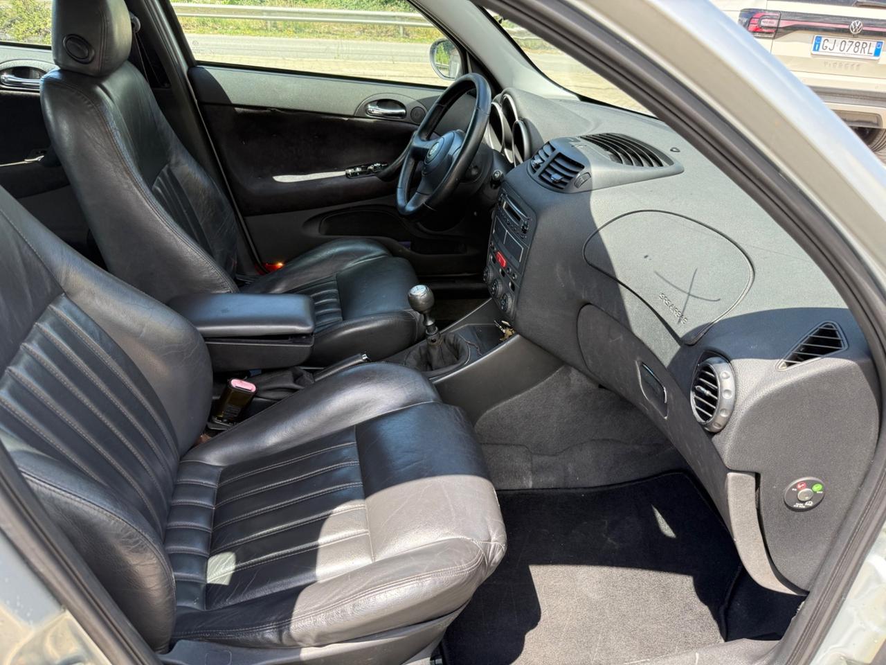 Alfa Romeo 147 1.9 JTD (115 CV) cat 5p. Distinctive