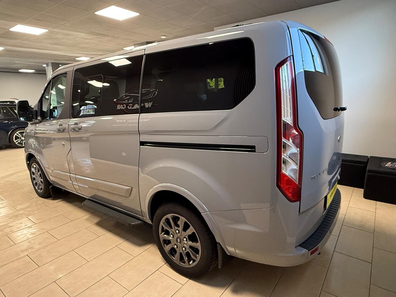 Ford Tourneo Custom 9 posti 150CV MHEV PC Titanium