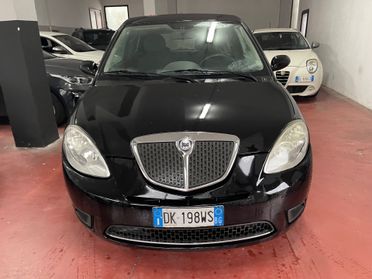Lancia Ypsilon 1.2 Oro Giallo