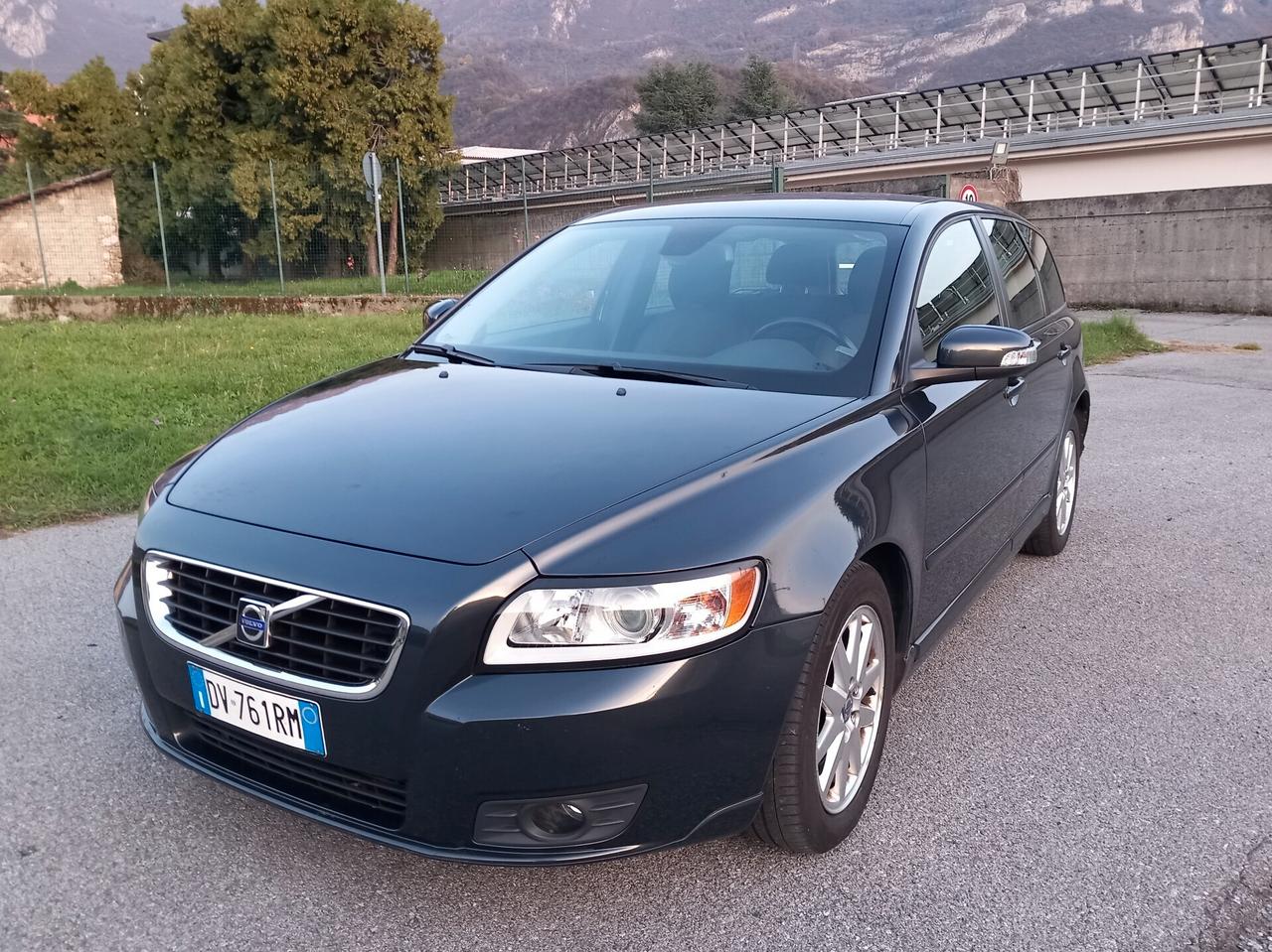 Volvo V50 2.0 D cat Summum