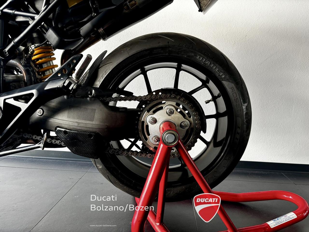 Ducati Hypermotard 796
