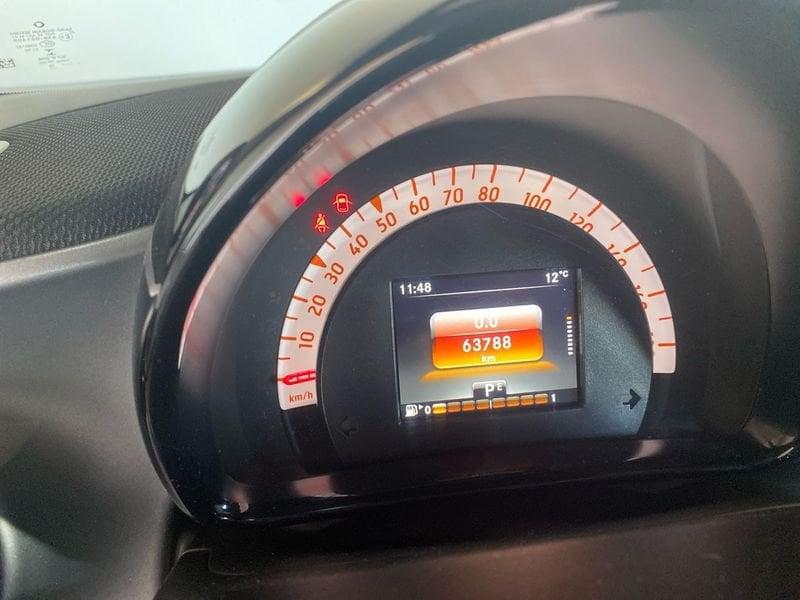 smart fortwo fortwo 70 1.0 twinamic Passion