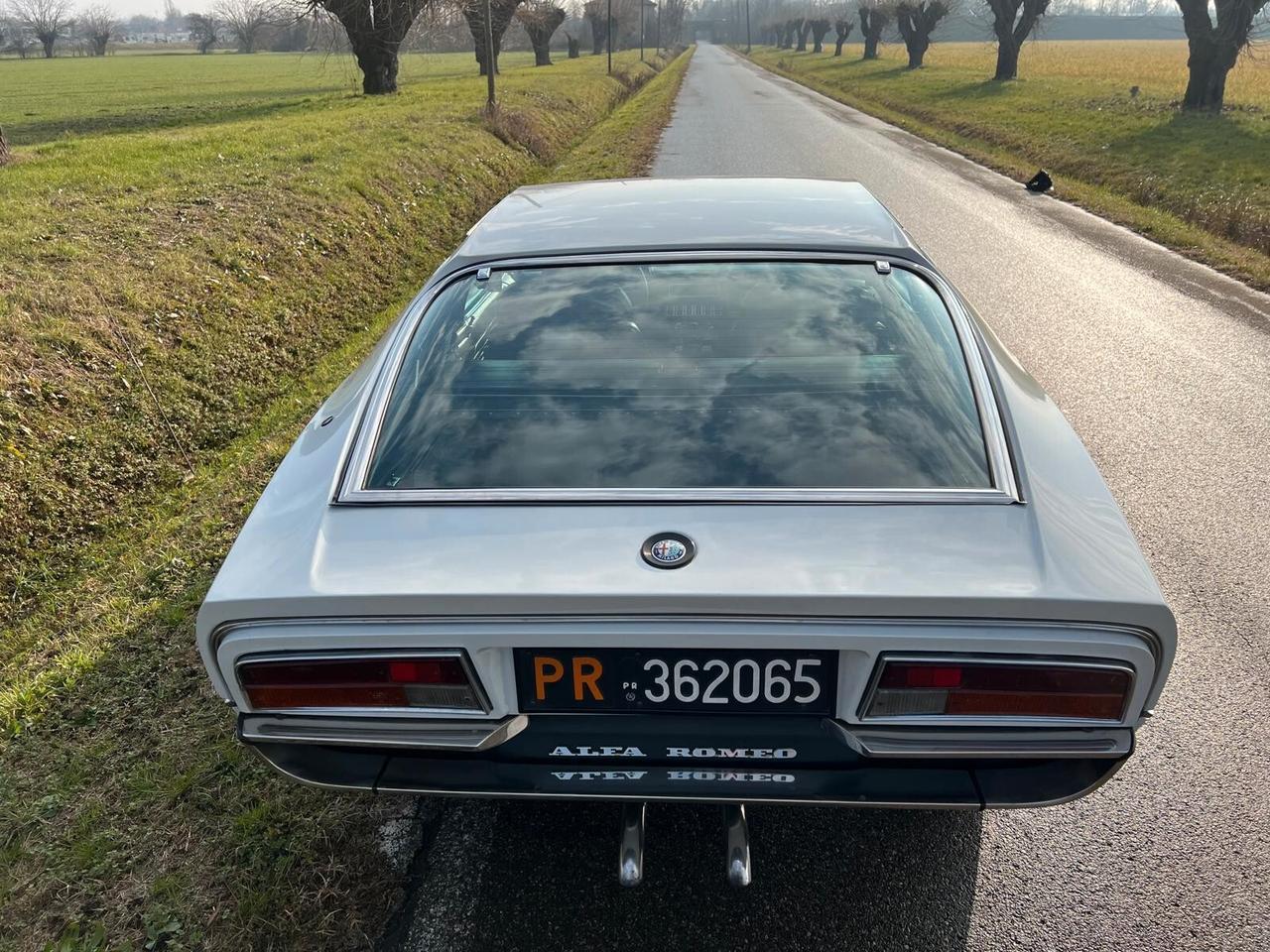 Alfa Romeo Montreal 2.600 V8