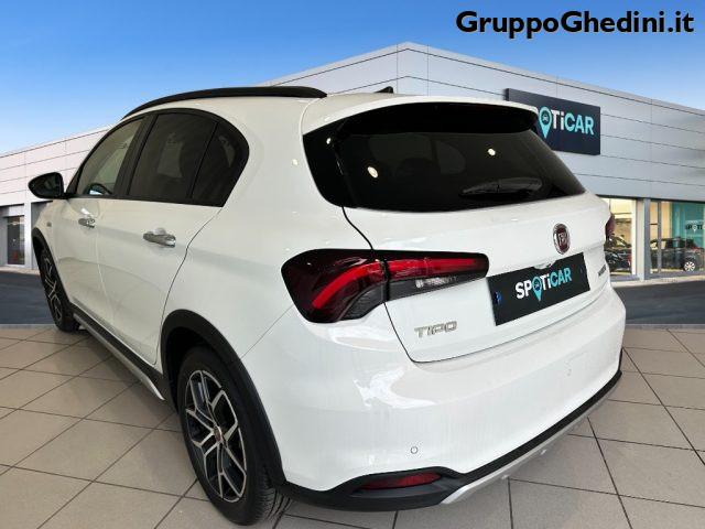 FIAT Tipo 1.5 Hybrid DCT 5 porte Cross