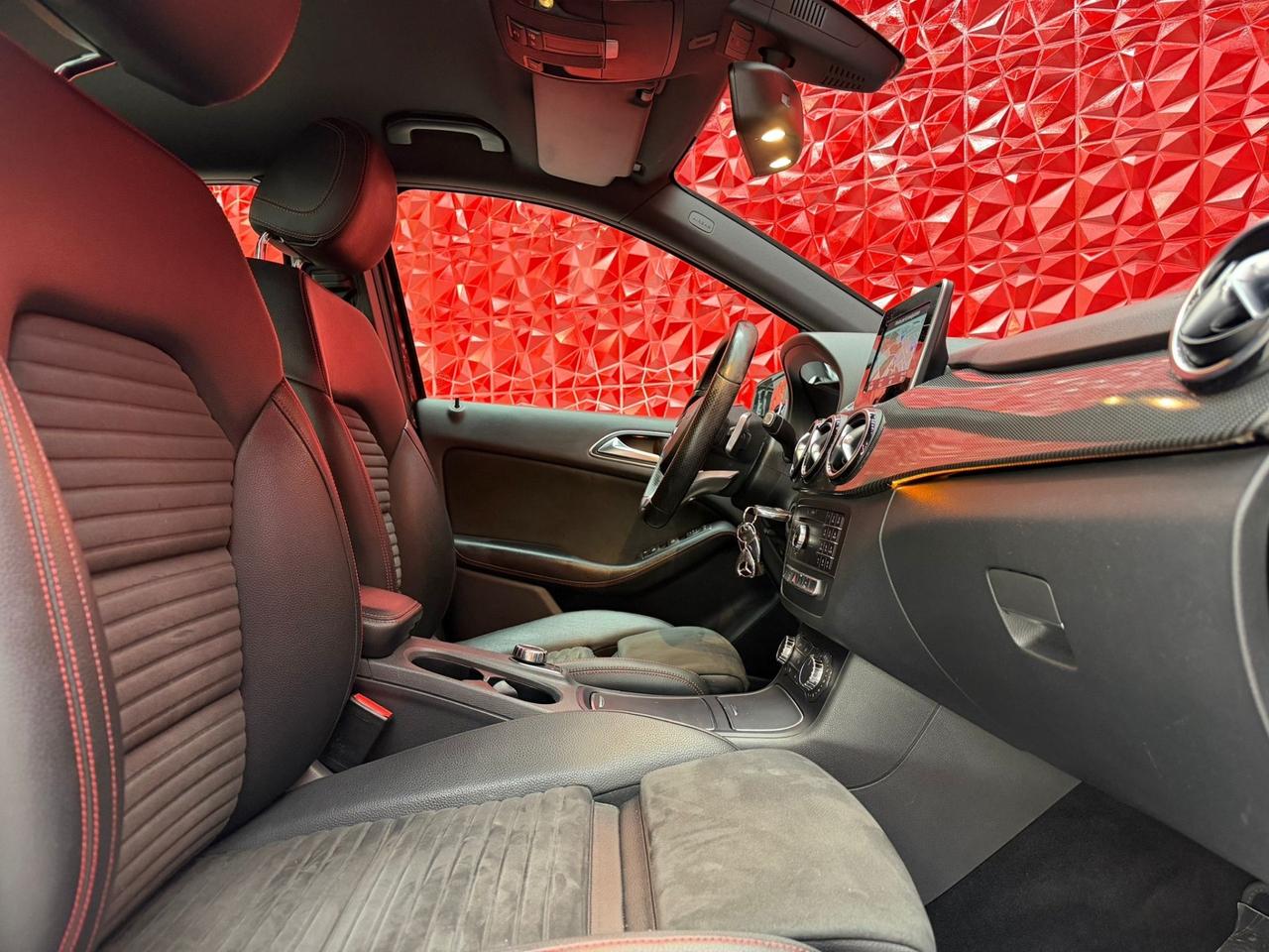 Mercedes-benz B 200 d Automatic Premium OK NEOPATENTATI