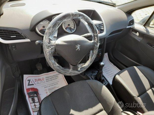 PEUGEOT 207 sw Hdi 93cv - 2010