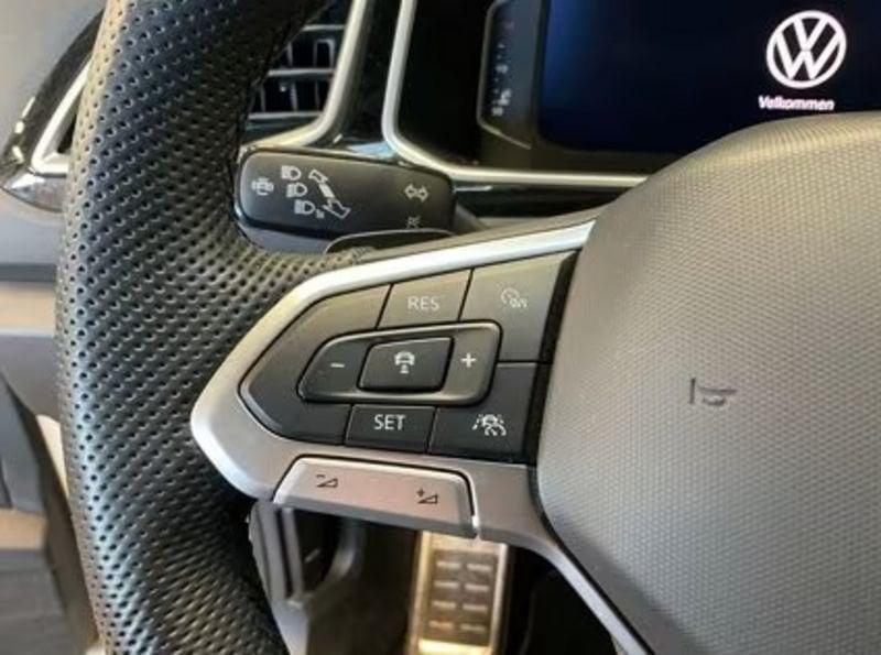 Volkswagen T-Roc 1.5 TSI ACT R-Line DSG LED NAVI CAMERA