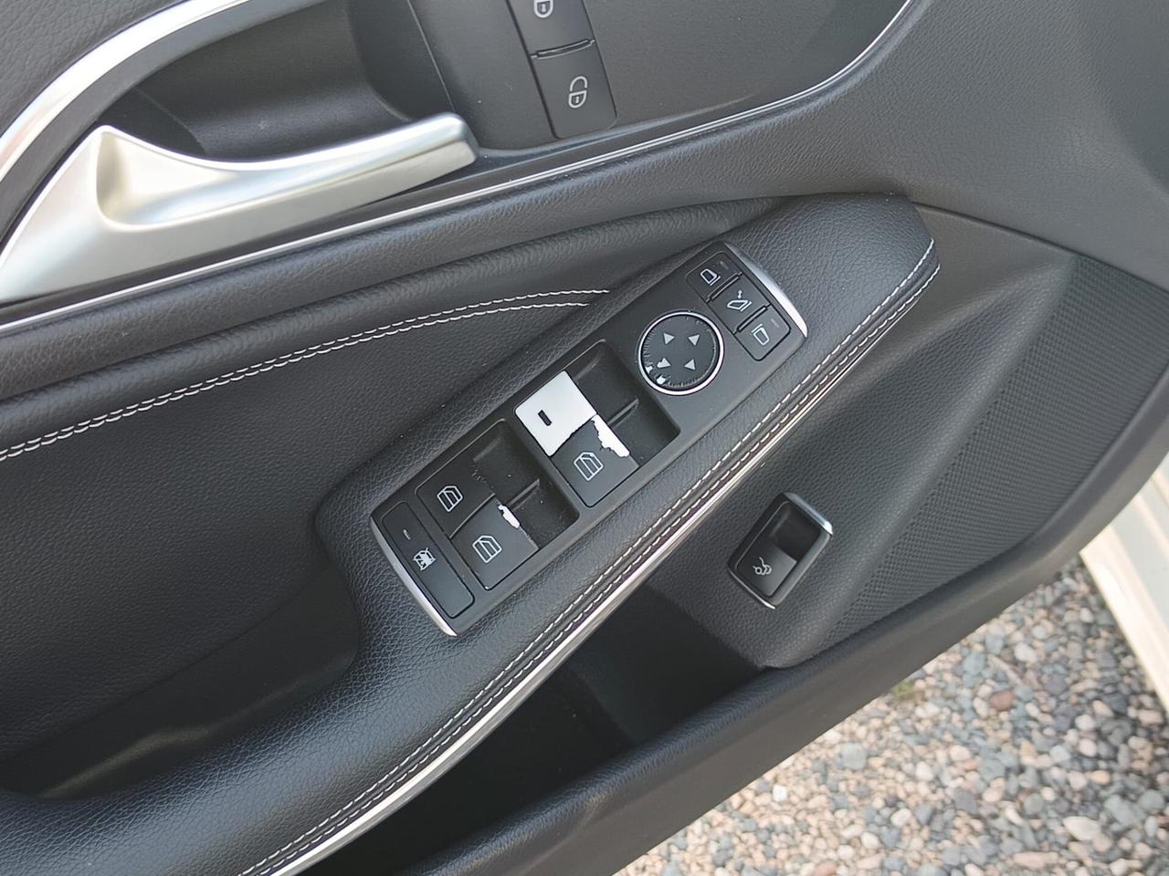 Mercedes-benz CLA 200 2015 - 2.2CDI LB AUTOMOBILI