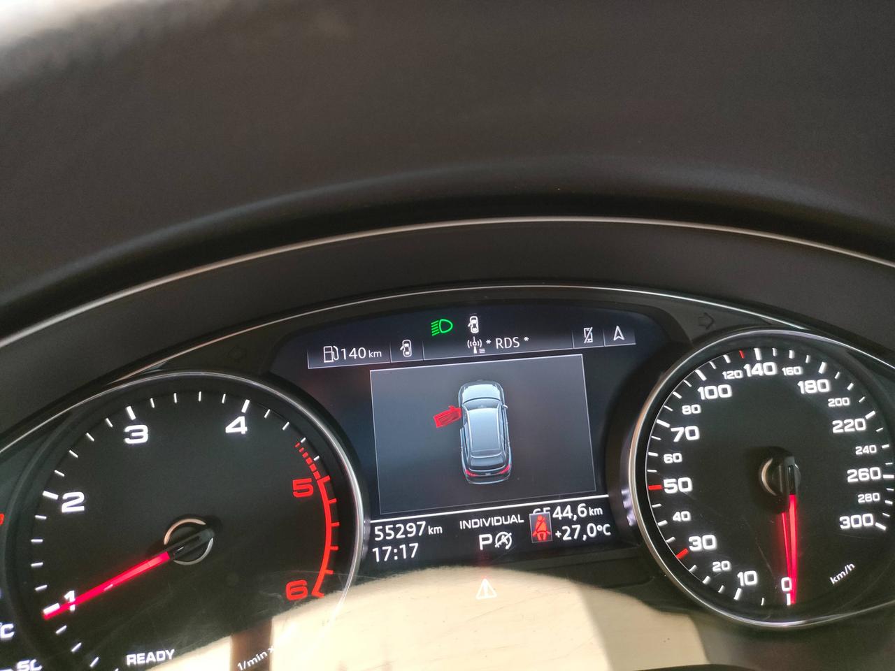 AUDI A4 V 2019 Avant - A4 Avant 30 2.0 tdi mhev Business 136cv s-tronic
