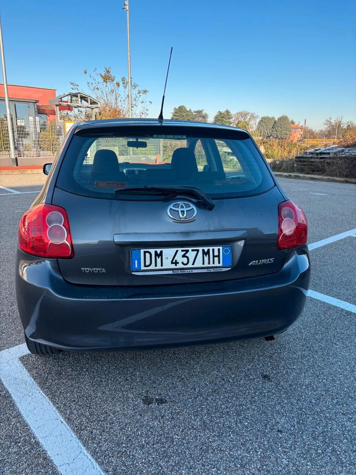 Toyota Auris 1.4 5 porte Sol SOLI 99000 KM UNICO PROPRIETARIO