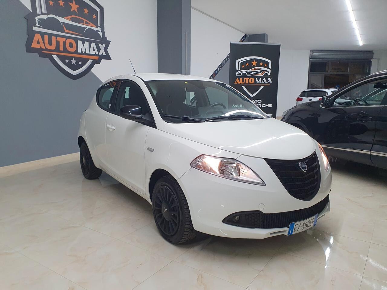 Lancia Ypsilon 1.2 69cv GPL Ecochic Silver 2014