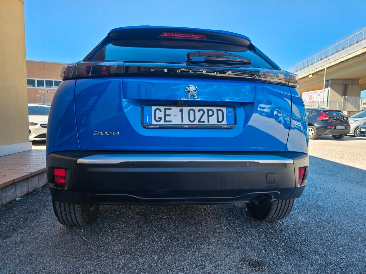 Peugeot 2008 PureTech 100 S&S Allure