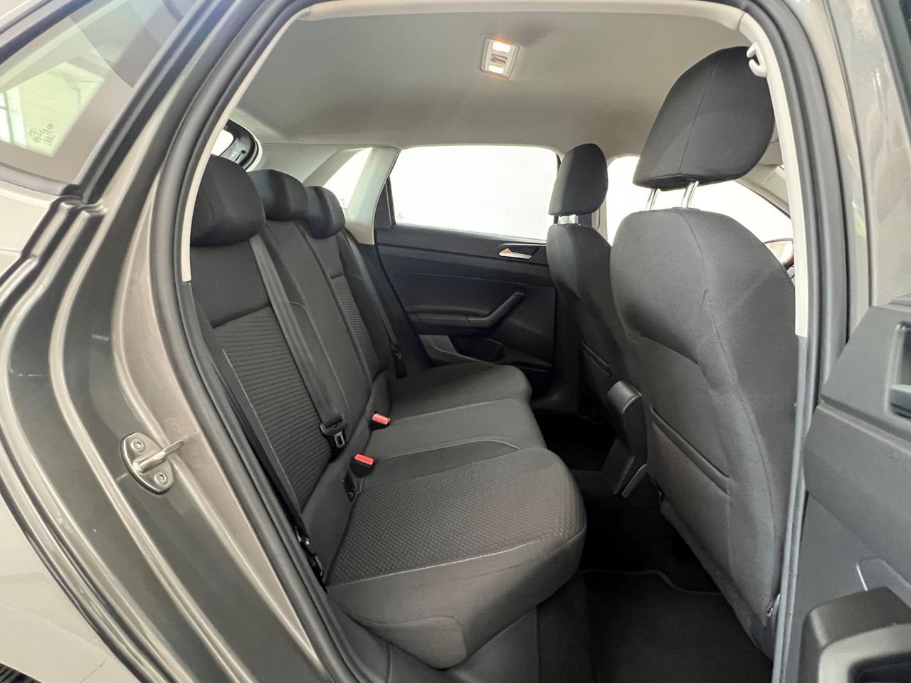 VOLKSWAGEN Polo VI 2017 Polo 5p 1.6 tdi Comfortline 80cv