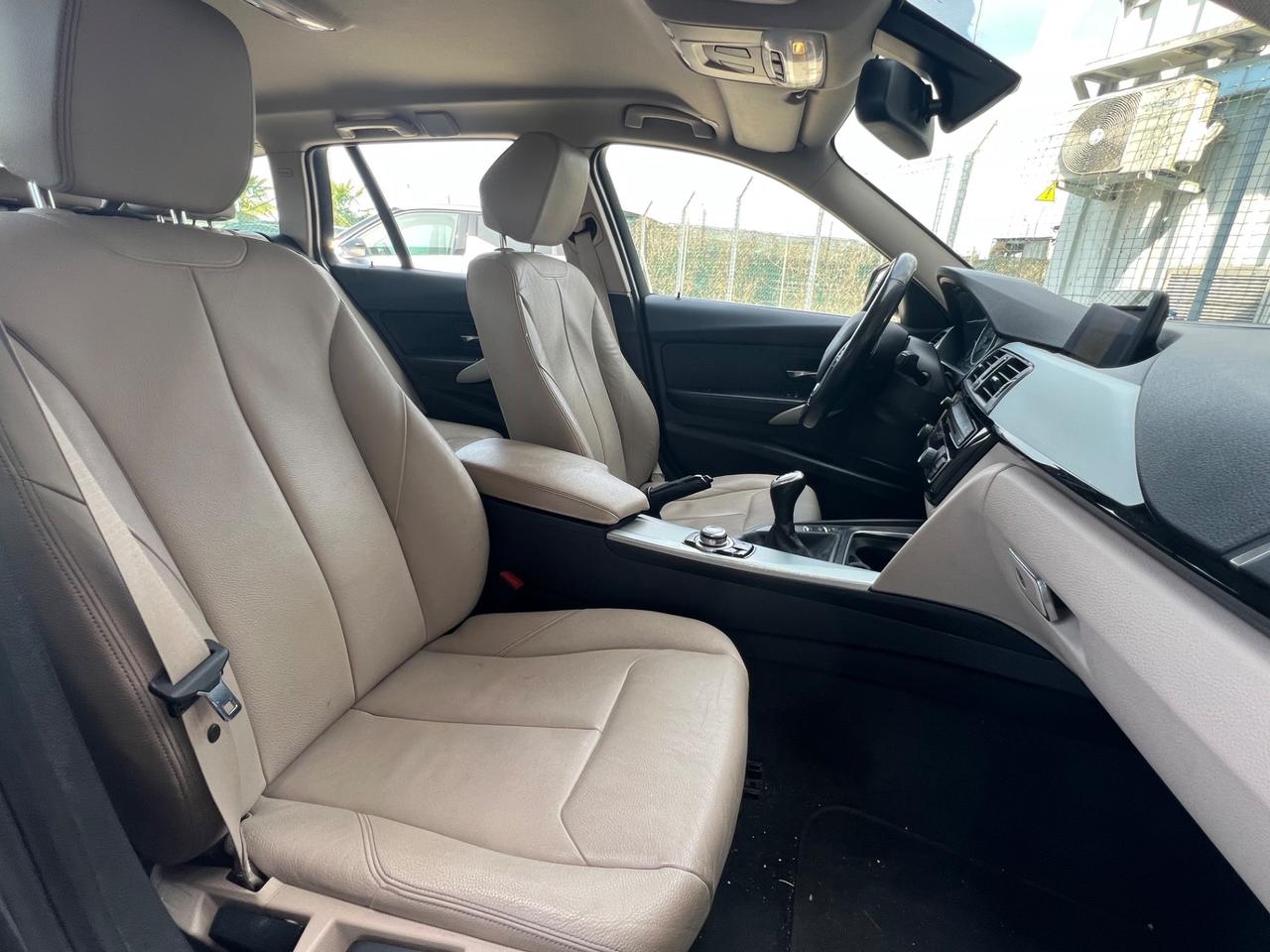 Bmw 320d Touring Luxury Tenuta molto Bene