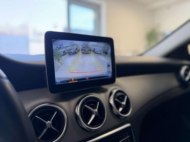 Mercedes-Benz GLA 180 d Premium AMG auto