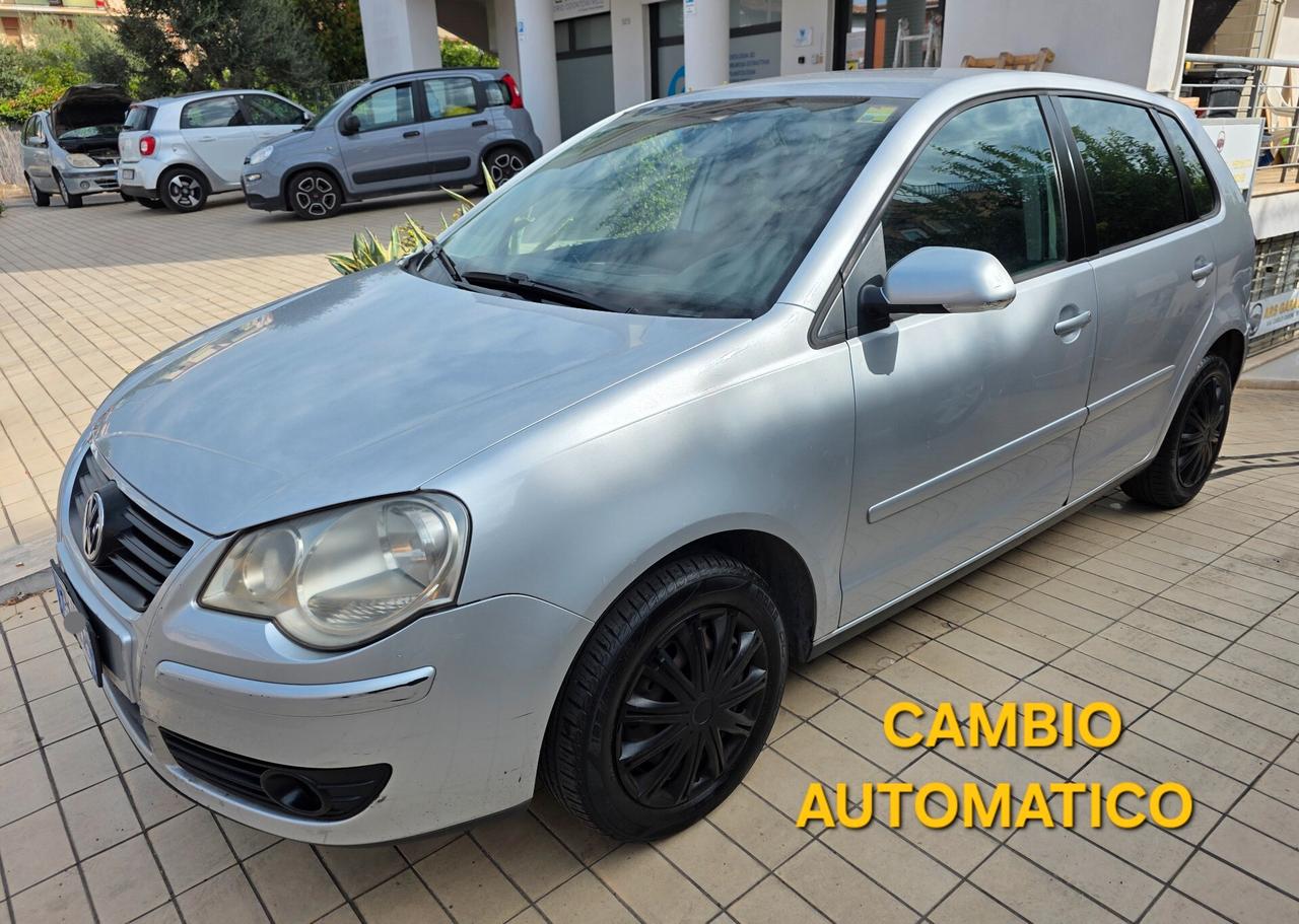 Volkswagen Polo 1.4/75CV 16V 5p. aut. Comfortline
