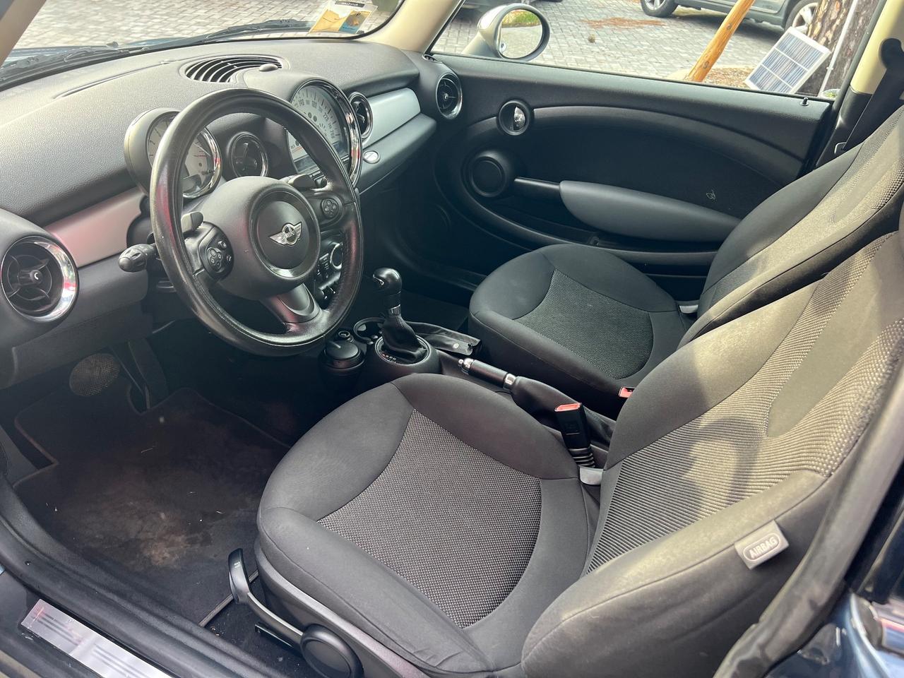 Mini 2.0 16V Cooper D Automatica - NEOPATENTATI