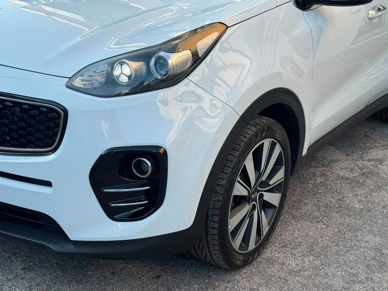 KIA SPORTAGE 1.7 CRDI 115 CV. CLASS NAVI+CERCHI+RETROCAMERA