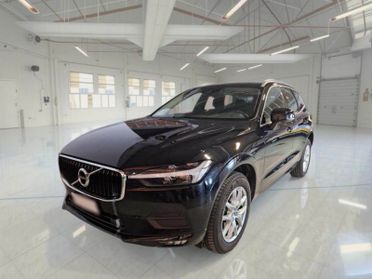 VOLVO XC60 B4 D AWD automatico Momentum Pro