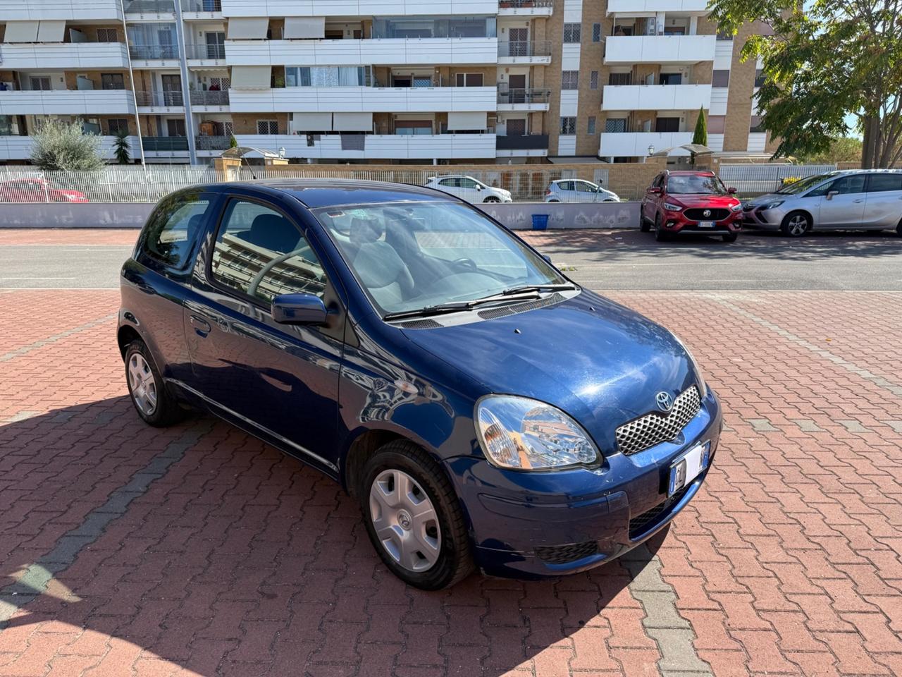 Toyota Yaris 1.0i 16V 5p *67.000km*