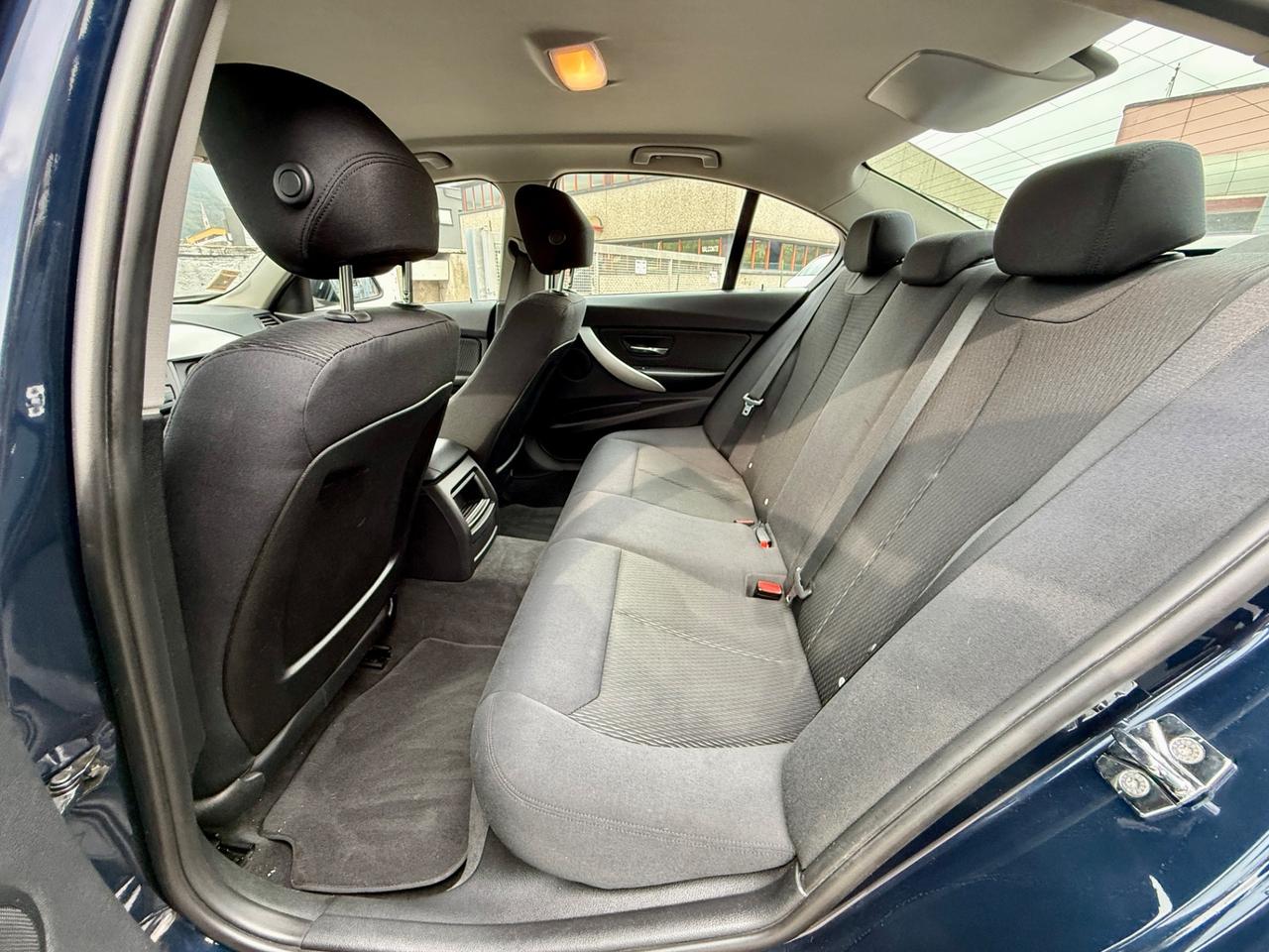 Bmw 320d 184CV 2013 F30 BERLINA CAMBIO MANUALE