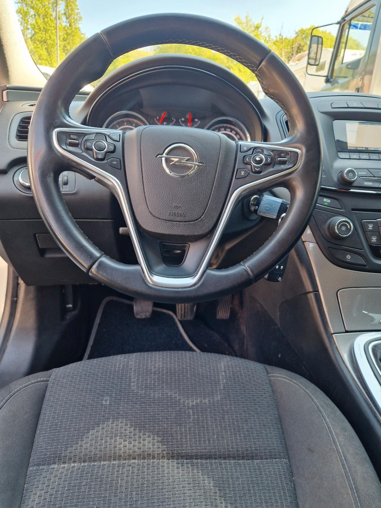 Opel Insignia 2.0 diesel 140CV - Station Wagon