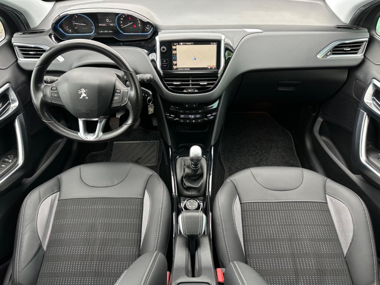 Peugeot 2008 1.6 BlueHdi 120cv Allure 2015