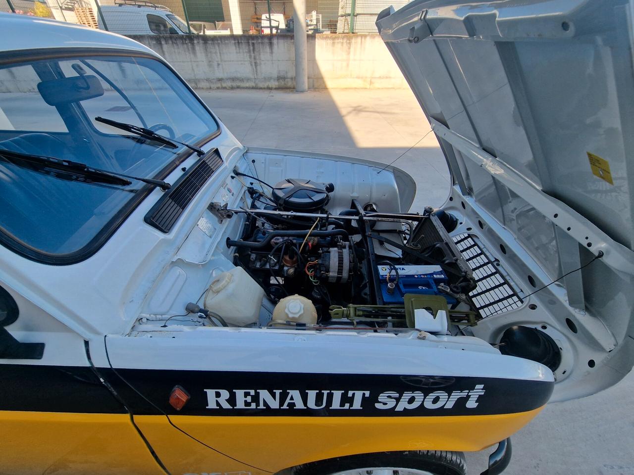 Renault R 4 FORMULA 1 Team Elf Livery