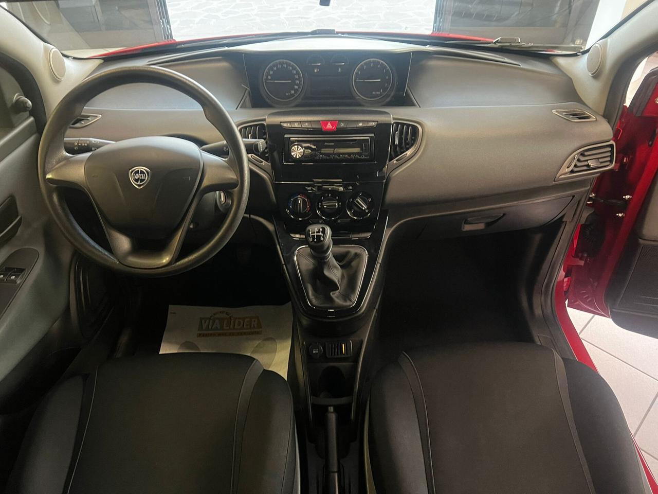 Lancia Ypsilon 1.2 69 CV 5 porte Gold