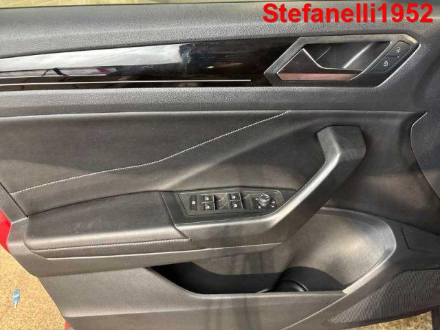 VOLKSWAGEN T-Roc - 1.5 tsi R-Line dsg