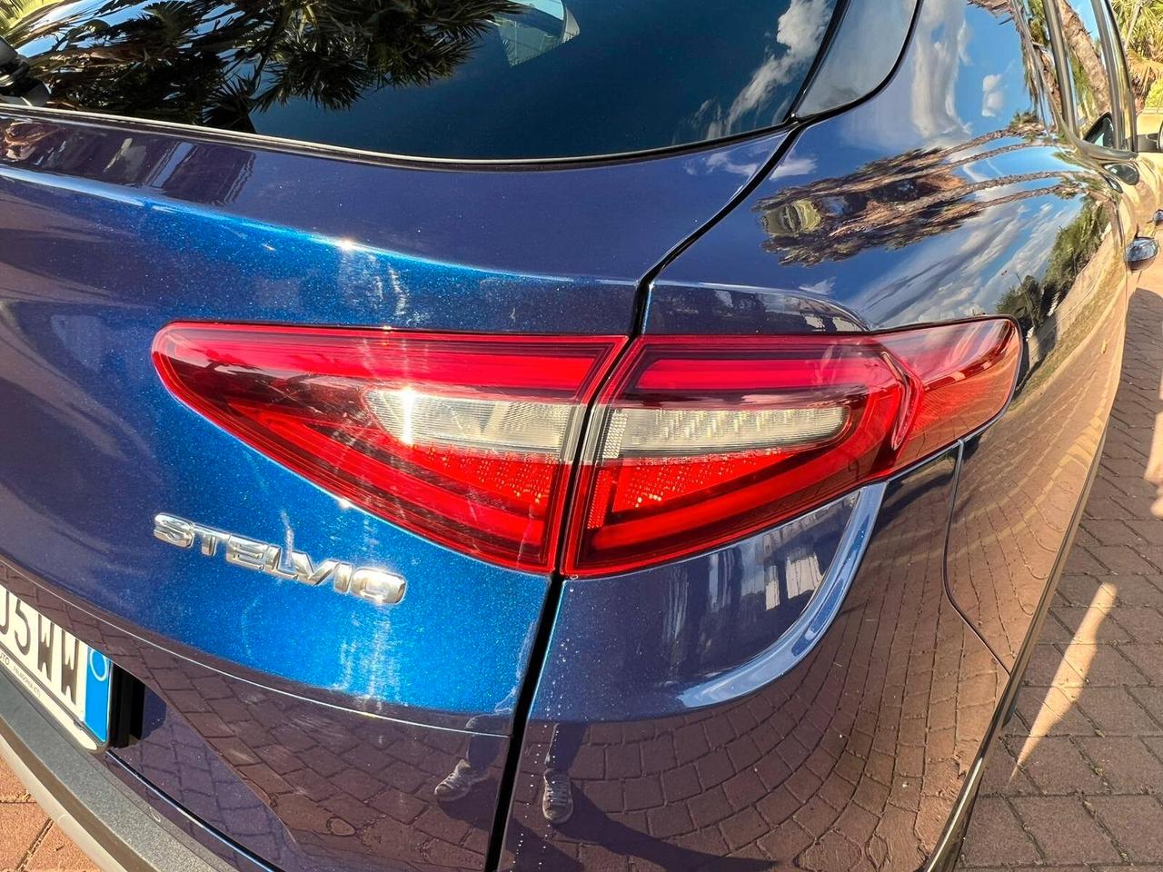 Alfa Romeo Stelvio 2.2 Turbodiesel 190 CV AT8 Q4 Executive