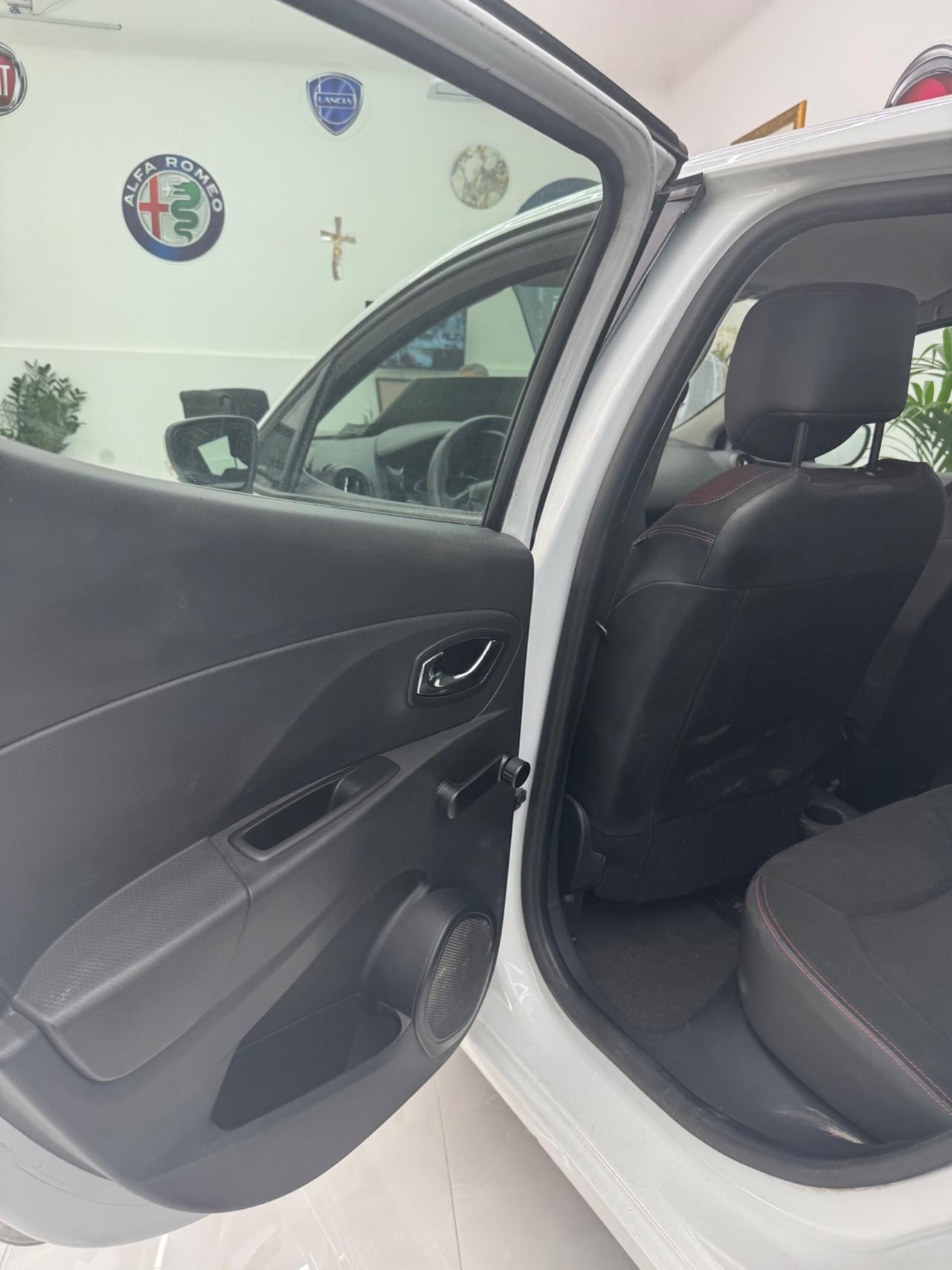 Renault Clio 1.5 dCi 8V 75CV 5 porte Live