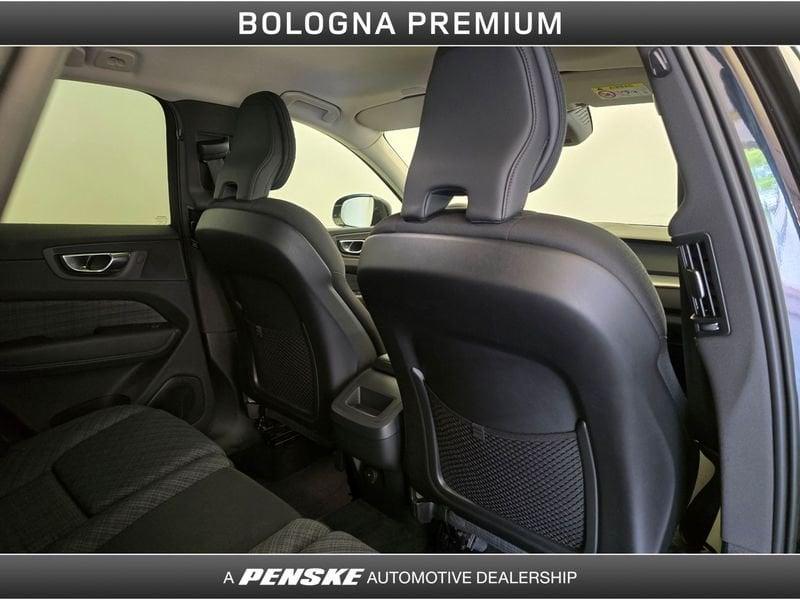 Volvo XC60 B5 (d) AWD automatico Core