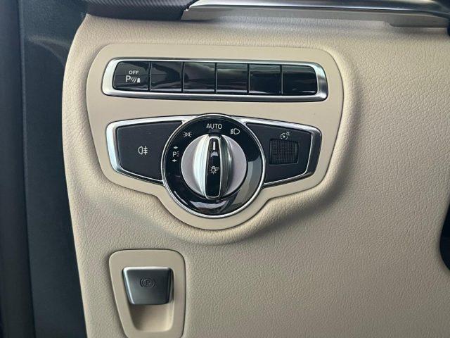 MERCEDES-BENZ V 220 220 CDI / d Avantgarde kompakt