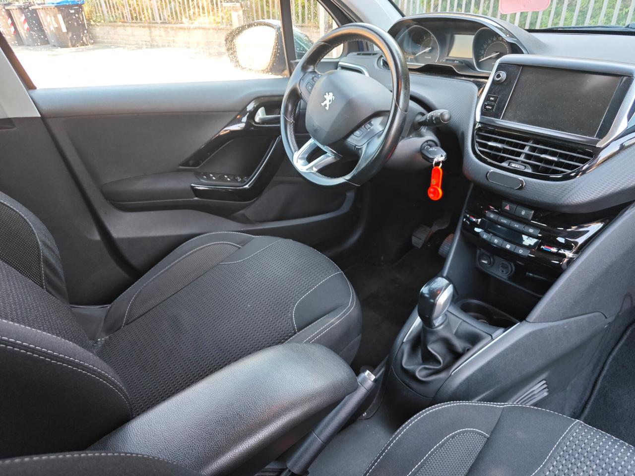 Peugeot 208 BlueHDi 75 5 porte Allure