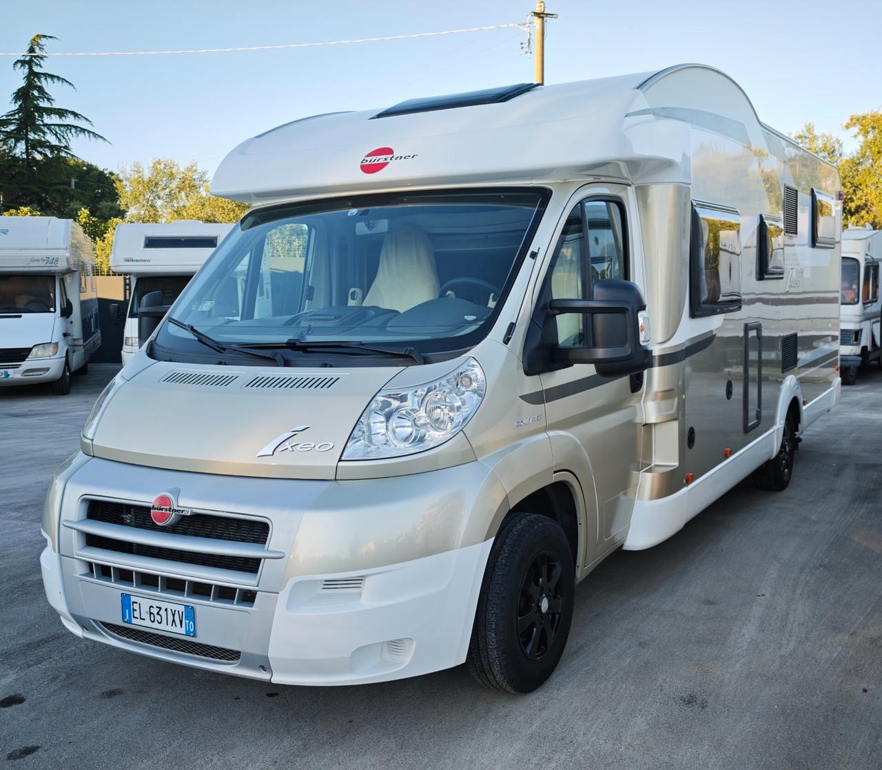 Burstner su Ducato 130cv con Gemelli e basculante