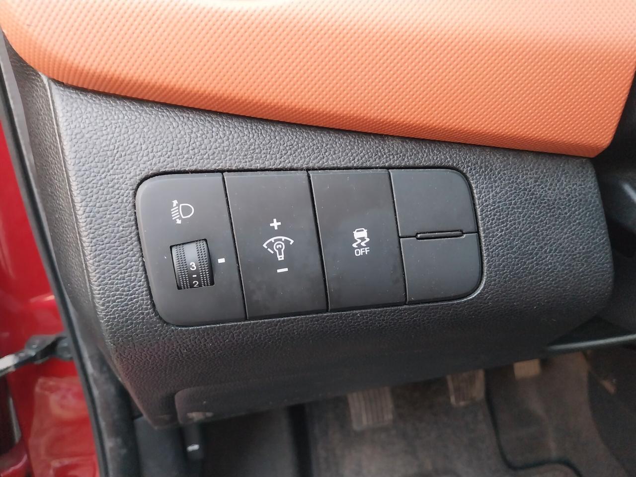 HYUNDAI I10 1.0 BENZINA 52.000 KM 2015