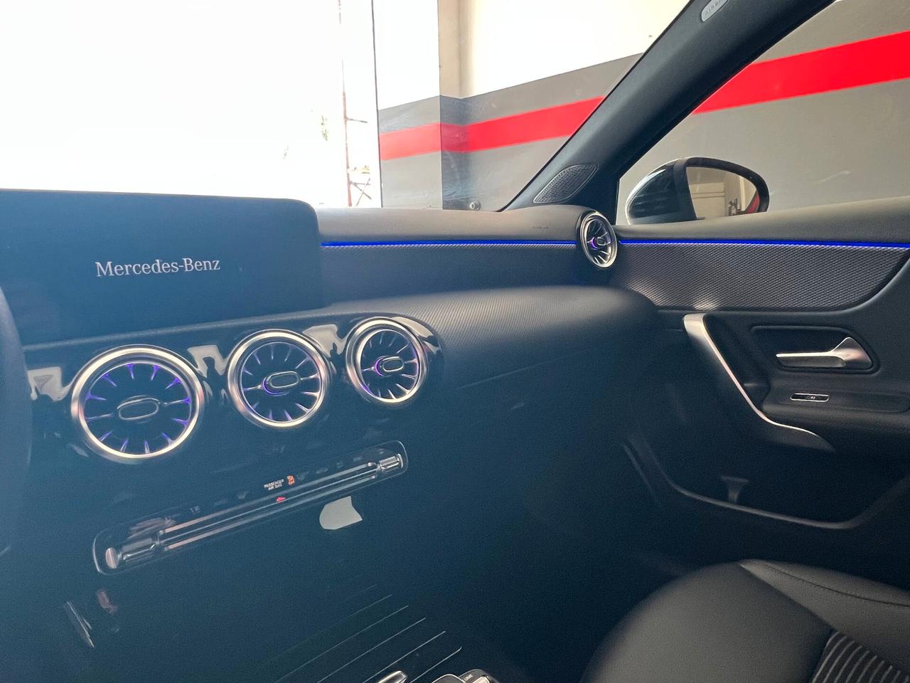 Mercedes-benz A 180 d Automatic Premium