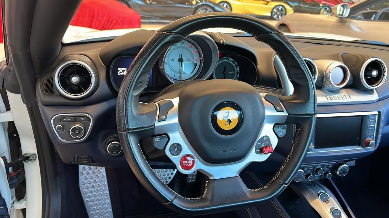 Ferrari California T DCT unico pro