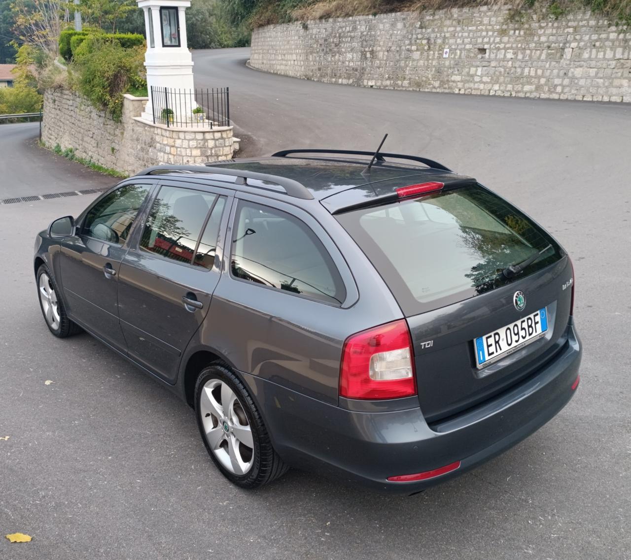 Skoda Octavia 1.6 TDI CR F.AP. Wagon Executive